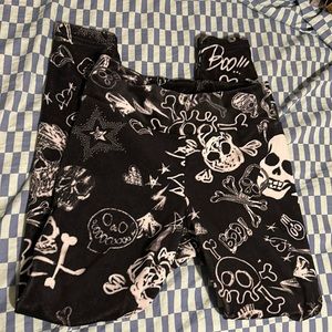 Fleece skull leggings